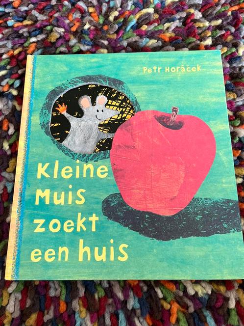Petr Horacek - Kleine muis zoekt een huis, Boeken, Prentenboeken en Plaatjesalbums, Zo goed als nieuw, Ophalen of Verzenden