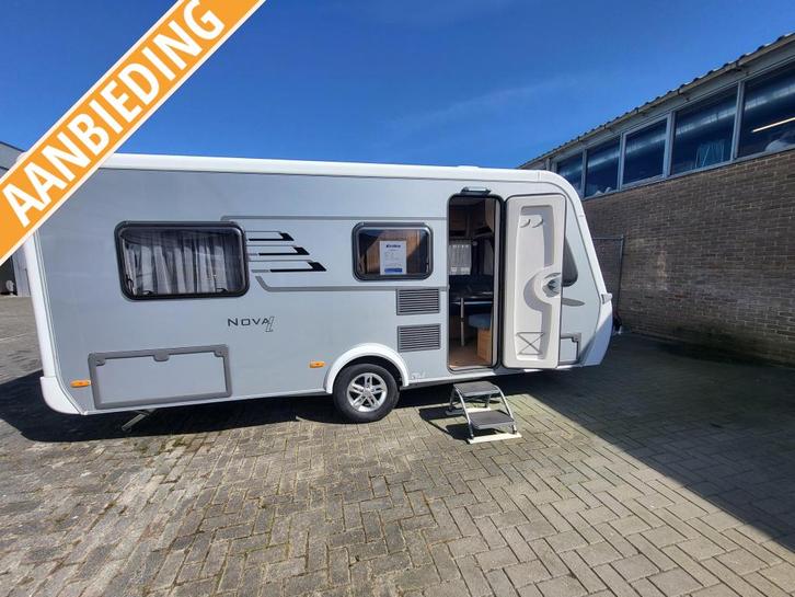 Eriba Nova Light 442; V-bed, Caravans en Kamperen, Caravans, Bedrijf, tot en met 3, 1000 - 1250 kg, Standaardzit, Eriba, Lengtebed