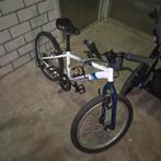 Jongens fiets, Fietsen en Brommers, Ophalen of Verzenden, Zo goed als nieuw, Staal, 24 inch of meer