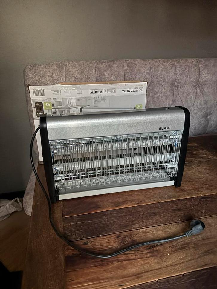 Eurom Fly Away Metal Insectenlamp, Dieren en Toebehoren, Insecten en Spinnen, Overige soorten