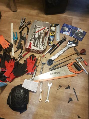 Handgereedschap boren tangen enzo  beschikbaar voor biedingen