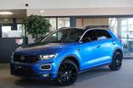 Volkswagen T-Roc 1.5 TSI DSG R-Line 150PK Black Pack Virtual, Zwart, 150 pk, Blauw, Alcantara