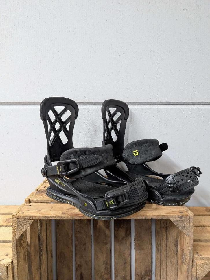 Union contact snowboard binding maat L, Sport en Fitness, Snowboarden, Zo goed als nieuw, Bindingen, Ophalen of Verzenden