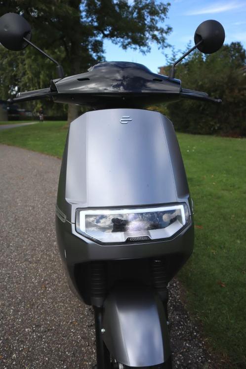 Ecooter E2 bromscooter, Fietsen en Brommers, Scooters | Overige merken, Zo goed als nieuw, Maximaal 45 km/u, Elektrisch, Ophalen