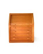 Vintage teakhouten secretaire, Dyrlund ‘70, Huis en Inrichting, Ophalen of Verzenden, Zo goed als nieuw, Vintage retro buisframe design rotan webbing papercord deens