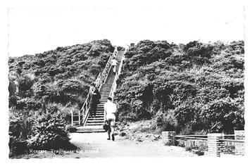 900448	Renesse	Zeeland	1963 Trap n Strand	_Gelopen met mooie beschikbaar voor biedingen