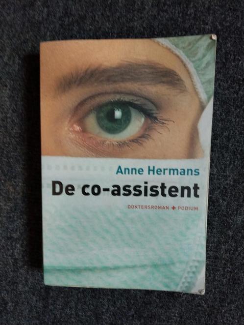 A. Hermans - De co-assistent, Boeken, Literatuur, Gelezen, Ophalen of Verzenden