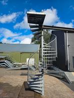 Stalen wenteltrap  gegalv hoog 4.5mtr nob132, Doe-het-zelf en Verbouw, Ophalen of Verzenden, Zo goed als nieuw, 2 tot 4 meter