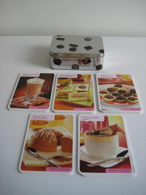 Blikje met 50 chocoladerecepten bonbons desserts gebak ZGAN, Boeken, Kookboeken, Zo goed als nieuw, Taart, Gebak en Desserts, Overige gebieden