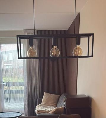 Zwart Stalen Eettafellamp (zonder lichtbronnen) beschikbaar voor biedingen