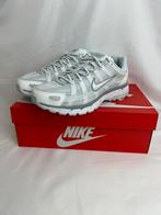 Nike p-6000 platinum grey (maat 44.5), Kleding | Heren, Wit, Nike, Nieuw, Ophalen of Verzenden