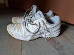 Dames Asics tennisschoenen maat 39, Sport en Fitness, Tennis, Overige merken, Gebruikt, L00, Schoenen