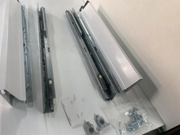 Blum ladegeleiders + lade nieuw in doos  softclose, Huis en Inrichting, Keuken | Keukenelementen, Nieuw, Minder dan 100 cm, 50 tot 100 cm