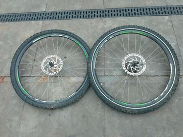 Mountainbike wielen 26" schijfremmen  beschikbaar voor biedingen