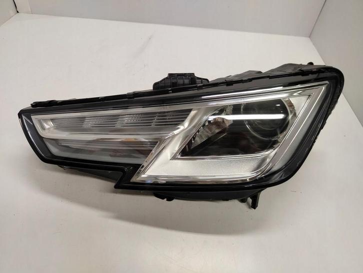 Audi A4 B9 8W Xenon-lamp links, Auto-onderdelen, Verlichting, Audi, Gebruikt, Ophalen of Verzenden