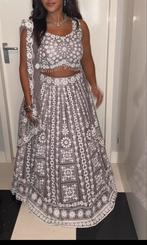 Dreamy Lehenga - Wit/Grijs/Lila - Maat 36 (Verstelbaar), Huwelijk, Ophalen of Verzenden, Zo goed als nieuw, Kleding
