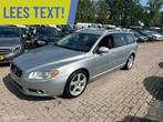 Volvo V70 2.0T Kinetic R LINE, Auto's, Voorwielaandrijving, Euro 5, 4 cilinders, Handgeschakeld