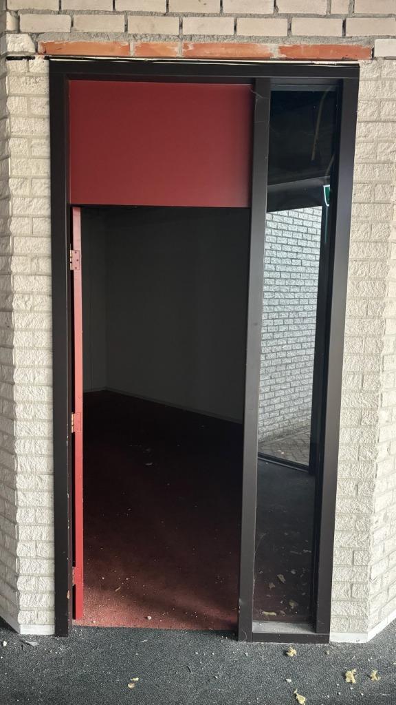 8x houten deurkozijnen diverse maten, Doe-het-zelf en Verbouw, Kozijnen en Schuifpuien, Gebruikt, Deurkozijn, Hout, 225 cm of meer