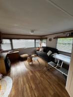 Stacaravan met zeer royale plek en veel privacy, ‘t Veenmeer, Caravans en Kamperen