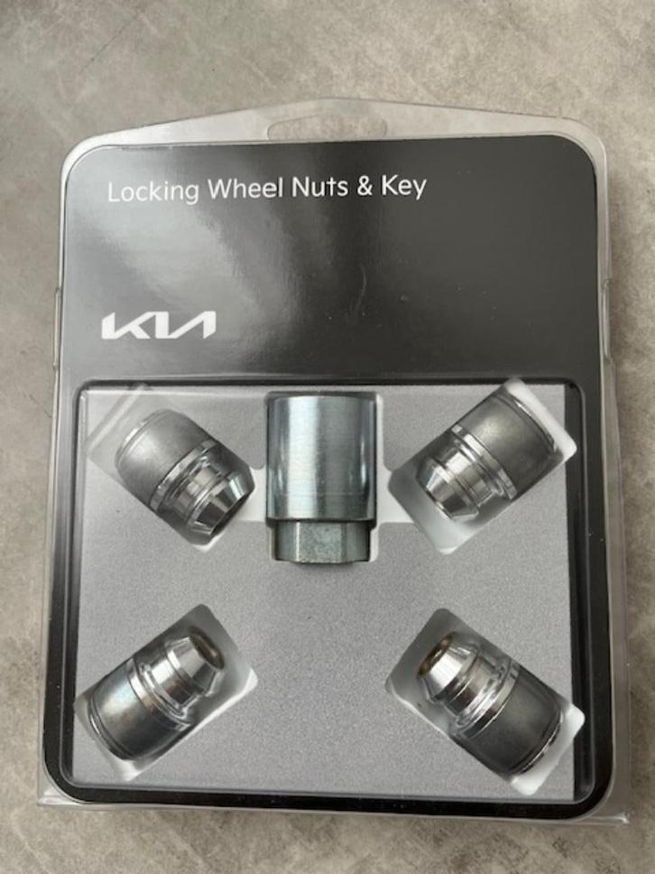 NIEUWE SET WIELSLOTBOUTEN VOOR KIA PICANTO .+/- 2022  15INCH, Auto diversen, Anti-diefstal, Nieuw, Ophalen of Verzenden