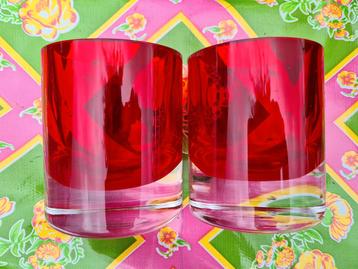 Pols Potten  twee rode  glazen  sierpotten,  Potten beschikbaar voor biedingen