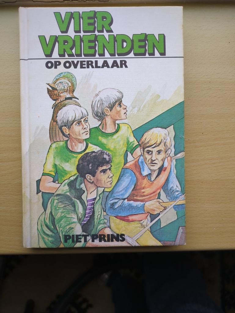 Vier vrienden op de overlaar van de schrijver Piet Prins, Boeken, Ophalen of Verzenden, Gelezen, Piet Prins