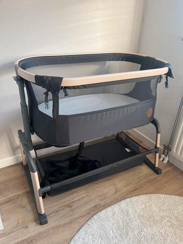Maxi Cosi Iora Air. ZGAN. Baby wieg. Co sleeper beschikbaar voor biedingen