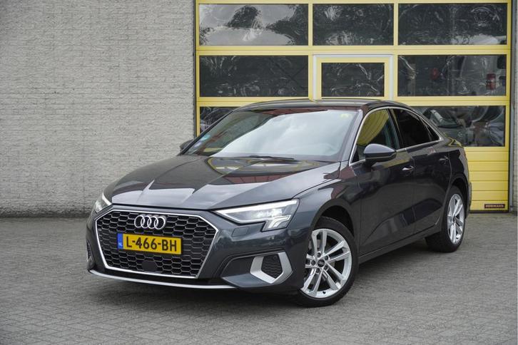 Audi A3 Limousine 35 TFSI 150PK! Automaat Business Edition B, Auto's, Audi, Te koop, A3, ABS, Achteruitrijcamera, Airbags, Airconditioning