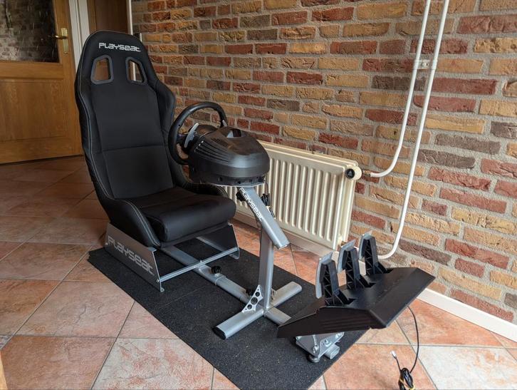 Playseat Evolution Thrustmaster TX RS GT Xbox Racestuur, Spelcomputers en Games, Spelcomputers | Xbox | Accessoires, Zo goed als nieuw