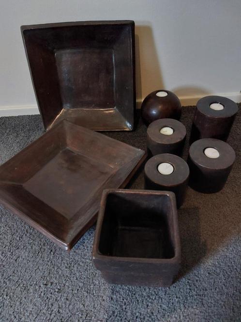 Set zwaar donker bruin aardewerk 8-delig, Huis en Inrichting, Woonaccessoires | Overige, Zo goed als nieuw, Ophalen