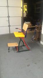 Bijzondere stoel….speciaal gemaakt voor jeugd, Ophalen, Zo goed als nieuw, Eén