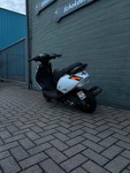 Piaggio Zip 2tscooter, Fietsen en Brommers, Ophalen, Zo goed als nieuw, Overige typen, Piaggio