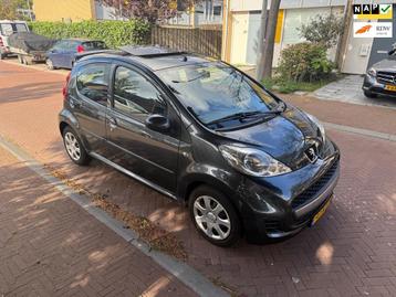 Peugeot 107 Tweede eigenaar / Airco / Open dak / 5 deurs / L beschikbaar voor biedingen