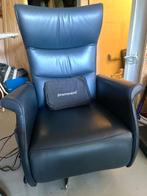 Prominent sta-op-stoel blauw/grijs, Huis en Inrichting, Fauteuils, Ophalen, Modern / licht klassiek, Minder dan 75 cm, Zo goed als nieuw