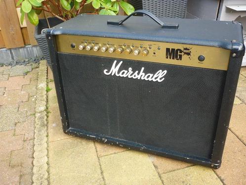 Marshall MG FX 100 watt versterker voor gitaar, Muziek en Instrumenten, Versterkers | Bas en Gitaar, Gebruikt, Gitaar, 50 tot 100 watt