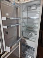 BOSCH INBOUW KOELKAST MET VRIEZER Energy Label A+++, 200 liter of meer, Met aparte vriezer, Zo goed als nieuw, 160 cm of meer
