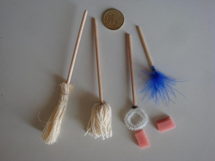 1:12 poppenhuis schoonmaakset 6-delig handgemaakt nieuw, Verzamelen, Poppenhuizen en Toebehoren, Nieuw, Overige typen, Ophalen of Verzenden