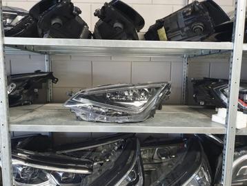 Seat Ibiza Arona 6F VOL LED koplamp unit beschikbaar voor biedingen