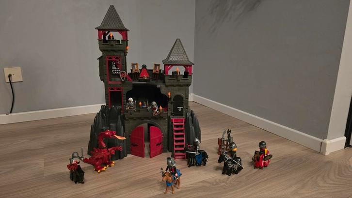 Playmobil Drakenkasteel Compleet, Kinderen en Baby's, Speelgoed | Playmobil, Gebruikt, Complete set, Ophalen of Verzenden