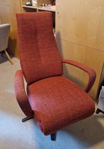 Een hele mooie sta op stoel, en electrische relax fauteuil, Huis en Inrichting, Ophalen, Minder dan 75 cm, Zo goed als nieuw, Stof