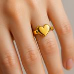 Hartvormige damesring 925 zilver 18k verguld, gratis gravure, Nieuw, Ophalen of Verzenden, 17 tot 18, Dame
