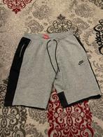 Nike Air grijze sportshort - Maat M, Ophalen of Verzenden, Zo goed als nieuw, Maat 48/50 (M), Grijs