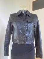 Mooi zwart kort namaak leren jasje van Stradivarius mt M, Maat 38/40 (M), Verzenden, Zwart, Zo goed als nieuw