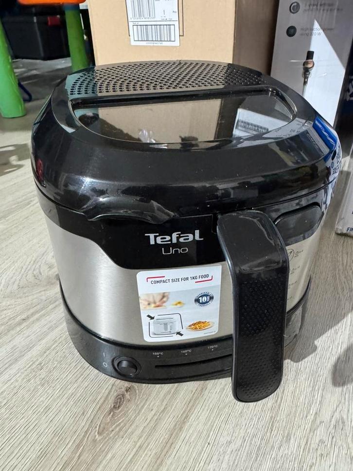 Tefal Uno, Witgoed en Apparatuur, Frituurpannen, Zo goed als nieuw, 4 liter of meer, Uitneembare binnenpan, Ophalen of Verzenden