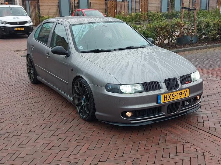 Seat Leon topsport 1.8t 20v turbo, Auto's, Seat, Particulier, Leon, 360° camera, ABS, Achteruitrijcamera, Airbags, Airconditioning