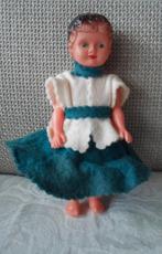 Oud popje. Jaren '60., Verzamelen, Poppen, Ophalen of Verzenden, Gebruikt, Pop