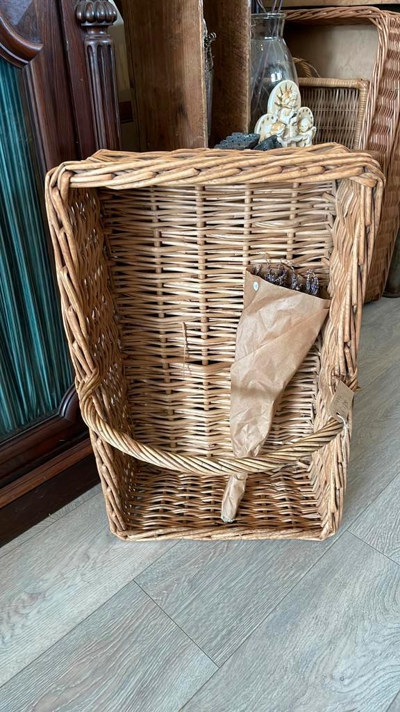 Leuke grote plukmand, Mand, Brocante, Huis en Inrichting, Woonaccessoires | Schalen en Manden, Gebruikt, Rond, Riet, Ophalen