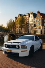 Te huur: Ford Mustang 4.6 V8, Trouwauto