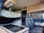 Unieke buscamper met 4 vaste slaapplaatsen (stapelbed), Caravans en Kamperen, Campers, Particulier, Buscamper of Camperbus