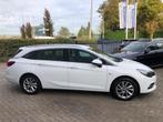 Opel Astra Sports Tourer 1.2 Business Elegance € 12.950,00, Voorwielaandrijving, 65 €/maand, 1199 cc, Leder en Stof